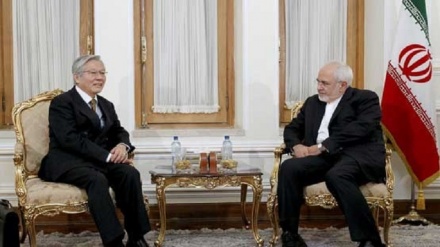 ظریف: ایران از برقراری صلح و ثبات در افغانستان حمایت می کند