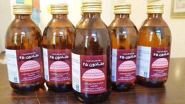 شرط تحویل متادون به مراکز ترک اعتیاد/ سالانه ۱۲ میلیون بطری شربت متادون در کشور مصرف می&zwnj;شود