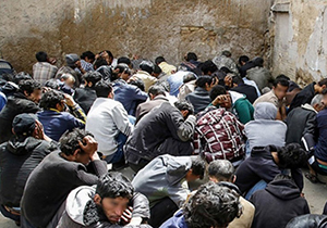 جمع آوری معتادان کارتن خواب در شیراز