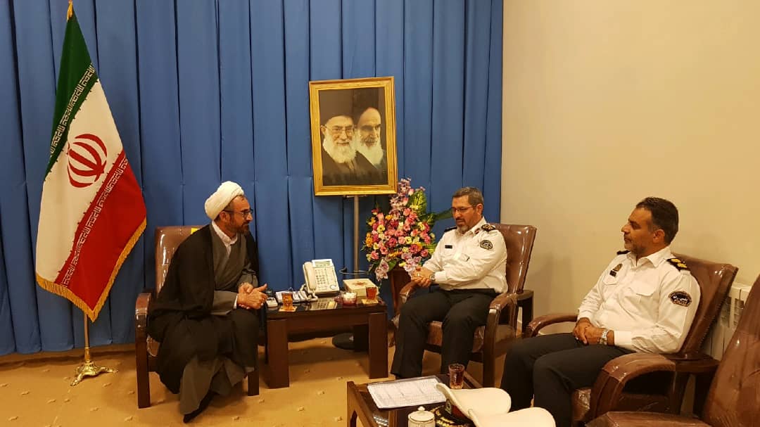 پلیس راه و راهور آماده خدمترسانی شبانه روزی به زائران اربعین حسینی(ع) پلیس راه و راهور آماده خدمترسانی شبانه روزی به زائران اربعین حسینی(ع)