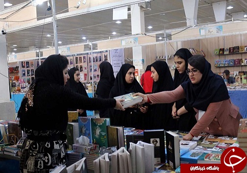 نمایشگاه کتاب تبریز بزرگترین رویداد فرهنگی شمال غرب کشور است/نمایشگاه پاتوقی برای تفریح جوانان تبدیل شده است