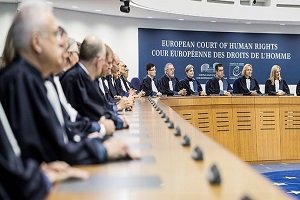دادگاه حقوق بشر اروپا: توهین به پیامبر (ص) جز آزادی بیان نیست