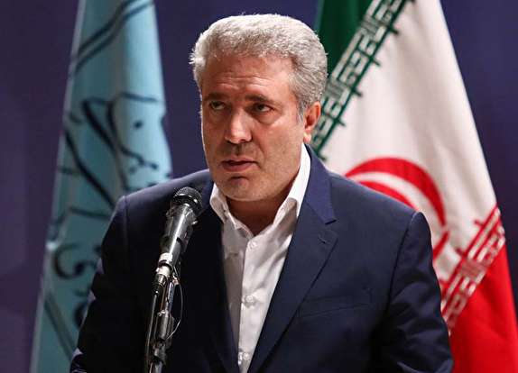 تردد زائران از مرز مهران ظرفیت خوبی برای گردشگری استان ایلام است