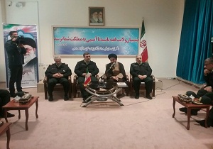 فرمانده ناجا با نماینده ولی فقیه در آذربایجان غربی دیدار کرد