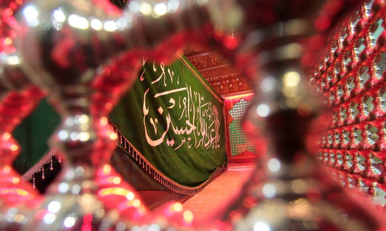 زیارت امام حسین (ع)، ستون ولایت است + فیلم