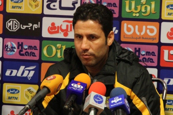 همه بازیکنان پارس جنوبی جم به فکر رفتن از تیم هستند