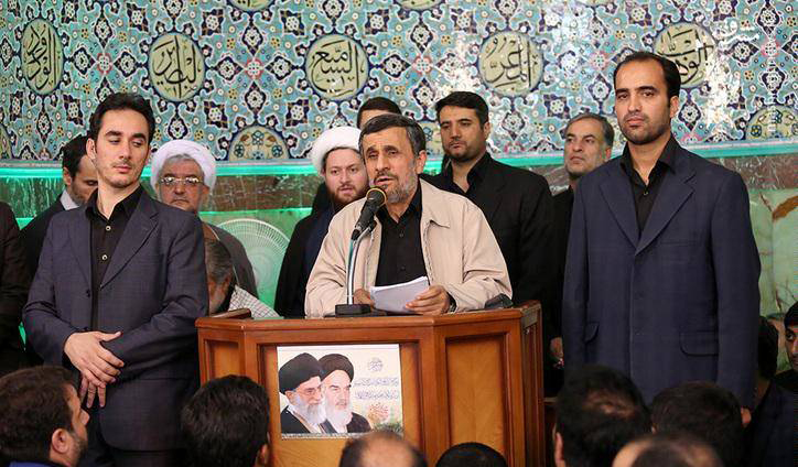 هم صدایی احمدی نژاد و آخوندی/چگونه می&zwnj;توان از &laquo;عدالت&zwnj;گرایی&raquo; به &laquo;نولیبرالیسم&raquo; رسید؟+فیلم و عکس