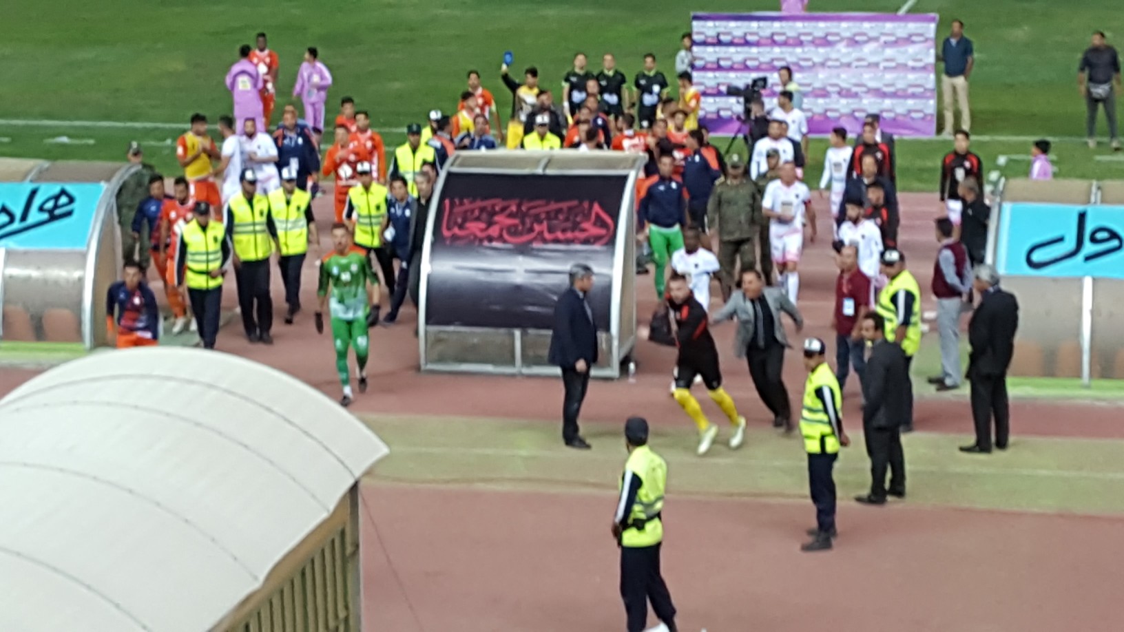 درگيرى در تونل ورزشگاه تختى
