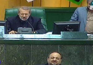 شوخی لاریجانی با شریعتمداری وزیر پیشنهادی  کار ، رفاه و تامین اجتماعی +فیلم