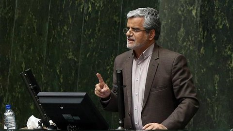 دژپسند:در شرایط فعلی هیچ فردی نمیتواند ادعای معجزهآسایی داشته باشد/شریعتمداری در صحن علنی مجلس:ترجیح میدادم در وزارتخانه صمت به کار ادامه میدادم/فیضی: چگونه با سفارش و لابی یک وزیر یک شبه انتخاب شدید؟ دژپسند:در شرایط فعلی هیچ فردی نمیتواند ادعای معجزهآسایی داشته باشد/شریعتمداری در صحن علنی مجلس:ترجیح میدادم در وزارتخانه صمت به کار ادامه میدادم/فیضی: چگونه با سفارش و لابی یک وزیر یک شبه انتخاب شدید؟