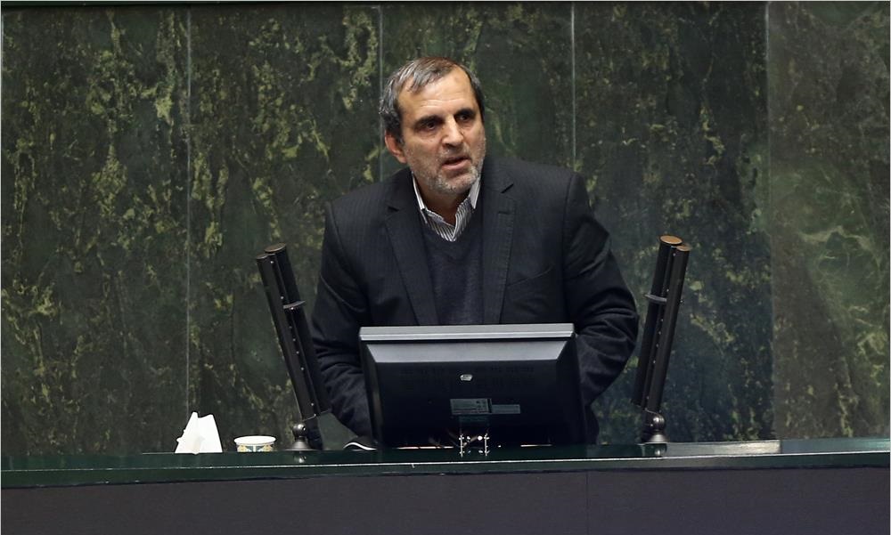 دژپسند:در شرایط فعلی هیچ فردی نمیتواند ادعای معجزهآسایی داشته باشد/شریعتمداری در صحن علنی مجلس:ترجیح میدادم در وزارتخانه صمت به کار ادامه میدادم/فیضی: چگونه با سفارش و لابی یک وزیر یک شبه انتخاب شدید؟ دژپسند:در شرایط فعلی هیچ فردی نمیتواند ادعای معجزهآسایی داشته باشد/شریعتمداری در صحن علنی مجلس:ترجیح میدادم در وزارتخانه صمت به کار ادامه میدادم/فیضی: چگونه با سفارش و لابی یک وزیر یک شبه انتخاب شدید؟