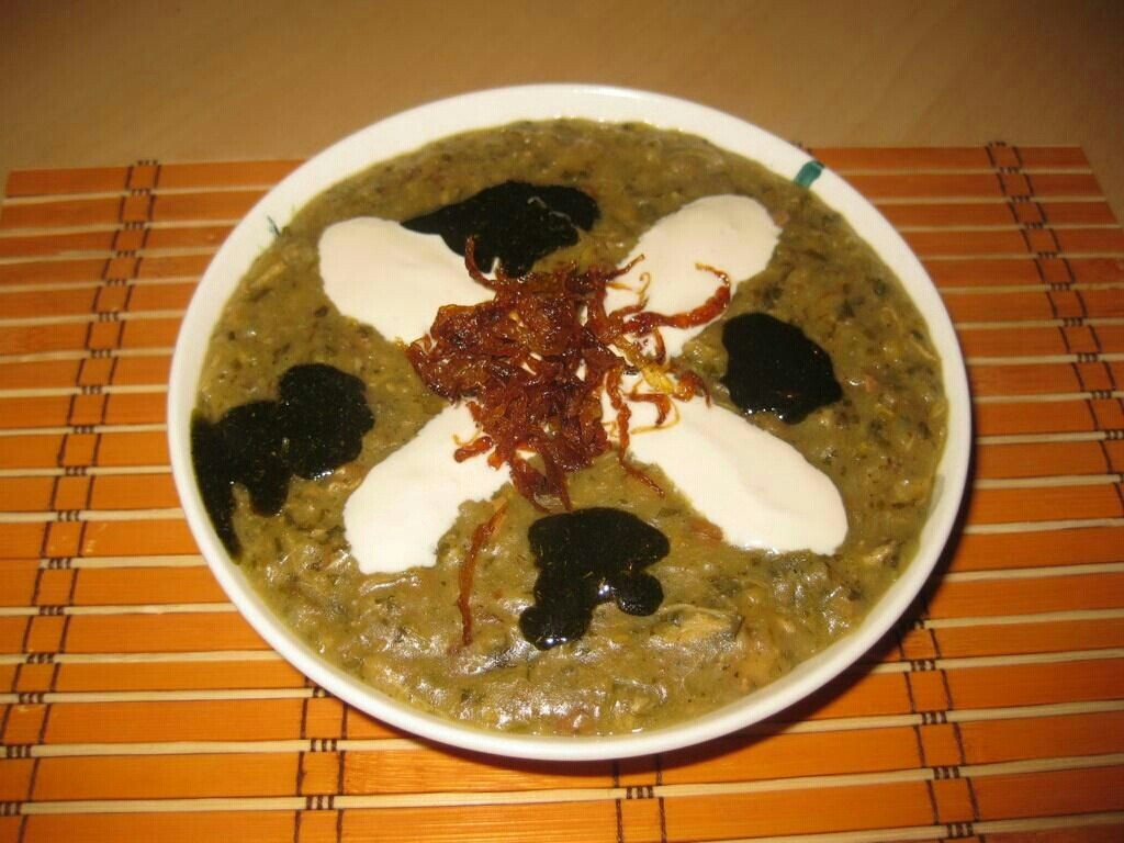 آش شله ماش؛ غذایی محلی برای جلوگیری از پوکی استخوان و تقویت بینایی