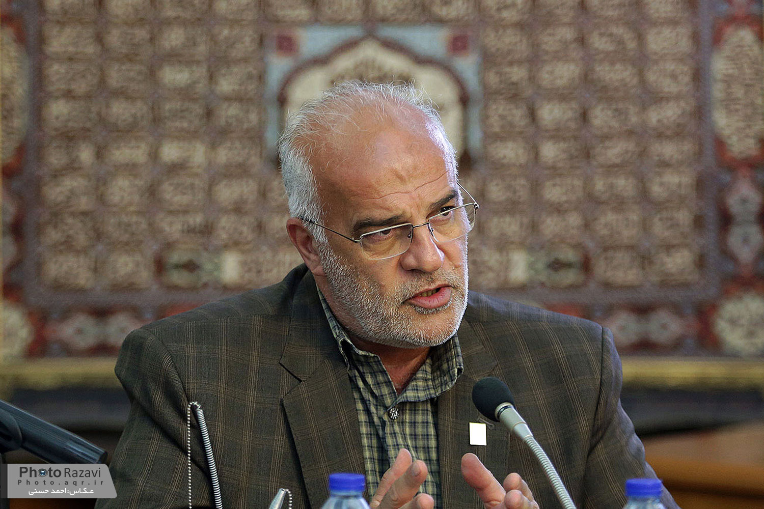 خدمت رسانی آستان قدس رضوی به زائران اربعین در ۸ مرز ایران و ۵ منطقه عراق