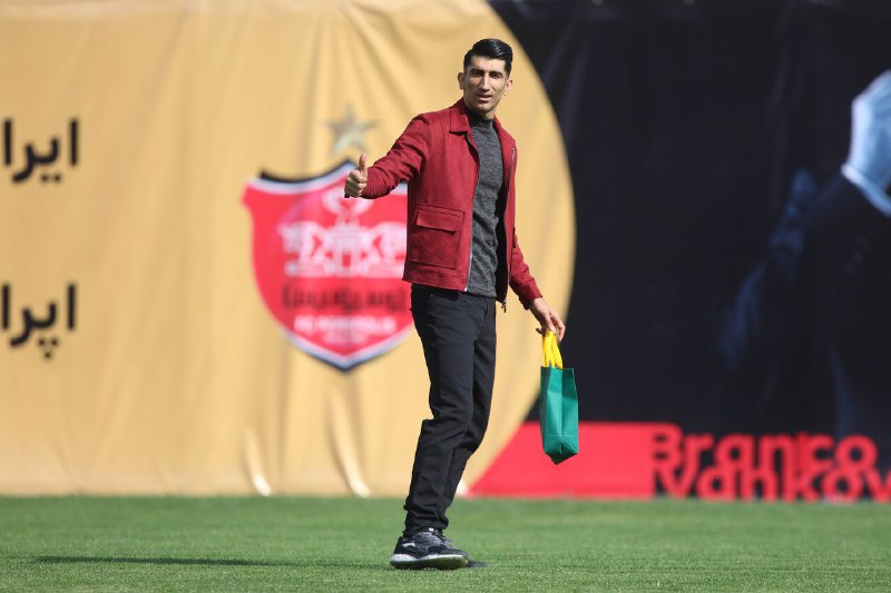 زمان رونمایی از کت و شلوار عجیب پرسپولیسی ها مشخص شد