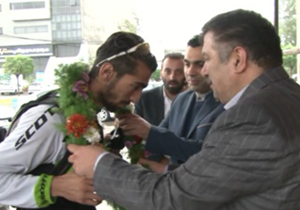 پیمودن مسیر مازندران به کربلا با دوچرخه