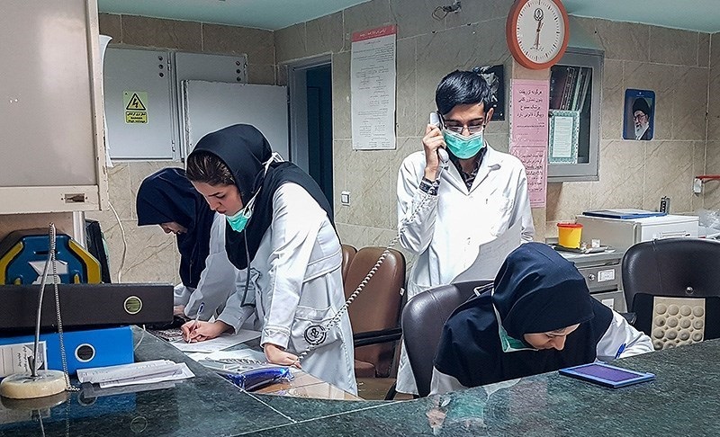 بیکاری ۳۰ هزار پرستار به دلیل صادر نشدن مجوز استخدام/ ۸۰ هزار پرستار در بیمارستان&zwnj;ها کم داریم