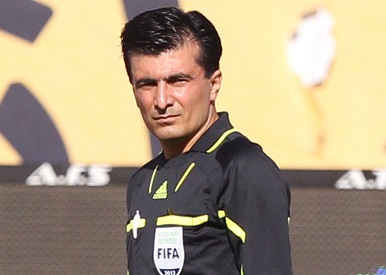 رفعتی: برادر مهدی پاشازاده چه کاره است که به داور حمله می‌کند!