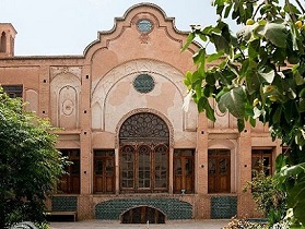 بازسازی خانه صدوری از خانه های تاریخی معروف کاشان