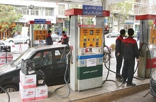 لزوم مبارزه با قاچاق بنزین و فراورده‌های نفت