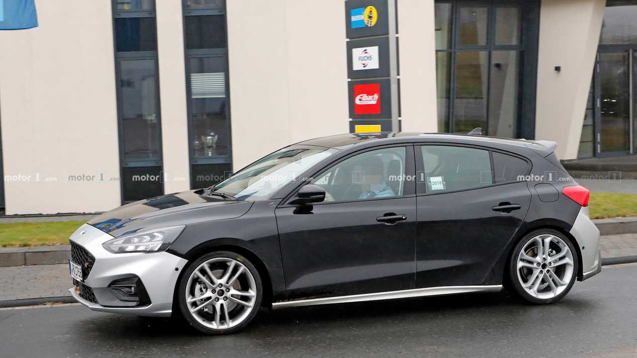 اتومبیل جدید سری Focus ST شرکت فورد با ظاهری زیبا معرفی شد +تصاویر