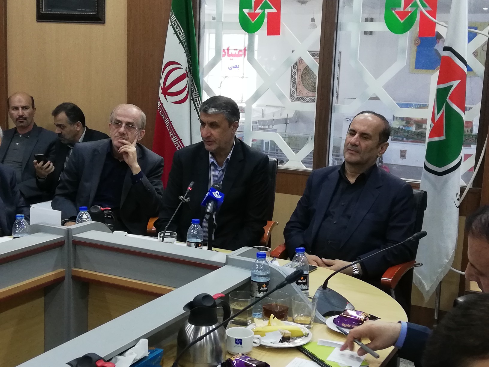لزوم تدوین طرحی برای کارآمدی پایانه مرزی مهران/ایمن سازی مسیر ایلام به مهران اولویت است