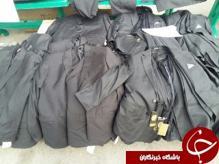فروش کت وشلوارهای بدون برگ سبز/ انبار کردن لباس های قاچاق بدون اطلاع مالک پارکینگ