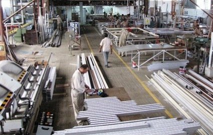 رفع مشکلات آلومینیوم کاران در دستور کار استانداری