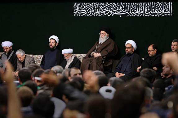 مراسم عزاداری اربعین حسینی با حضور هیئت&zwnj;های دانشجویی در حسینیه امام خمینی