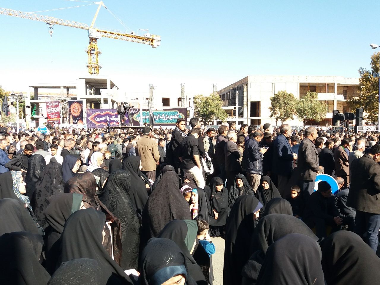 تجمع بزرگ عزاداران اربعین حسینی در شیخ نوایی خوی به روایت تصویر