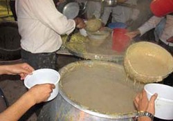 مراسم پرشور عزاداری اربعین با مداحی حسین طاهری + فیلم