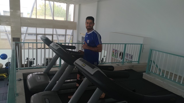 پورعلی گنجی: به خاطر شرایط خوب پک ترجیح دادم در این مرکز روند درمان را طی کنم + عکس
