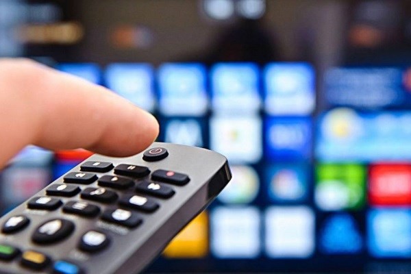 همراه با فیلم&zwnj;های سینمایی و تلویزیونی در تعطیلات پایان هفته