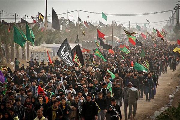 گفته بودند در مسیر پیاده روی اسم خلفا را پایمال می&zwnj;کنند! +فیلم