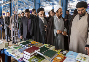 نمایشگاه کتاب چهارمحال و بختیاری گشایش یافت