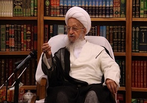 تحریم و تهدید با وجود اتحاد بی اثر می شود/دشمن از طریق فضای مجازی،جوانان ما را هدف قرار داده است