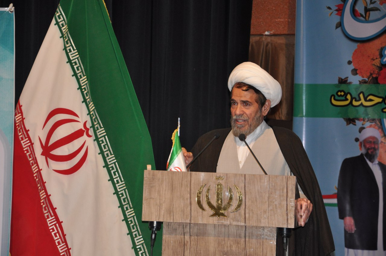 دشمنان بدنبال تفرقه افکنی میان برادران اهل سنت و شیعه هستند/سیره پیامبر اکرم (ص) الگوی بصیرت و وحدت مسلمانان است