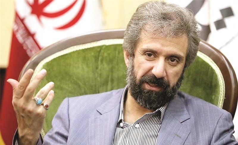 استثمار مدرن در فضای مجازی تبلور یافته است/آمریکاییها از طریق شرکتهای بزرگ برای مردم کدخدایی میکنند استثمار مدرن در فضای مجازی تبلور یافته است/آمریکاییها از طریق شرکتهای بزرگ برای مردم کدخدایی میکنند