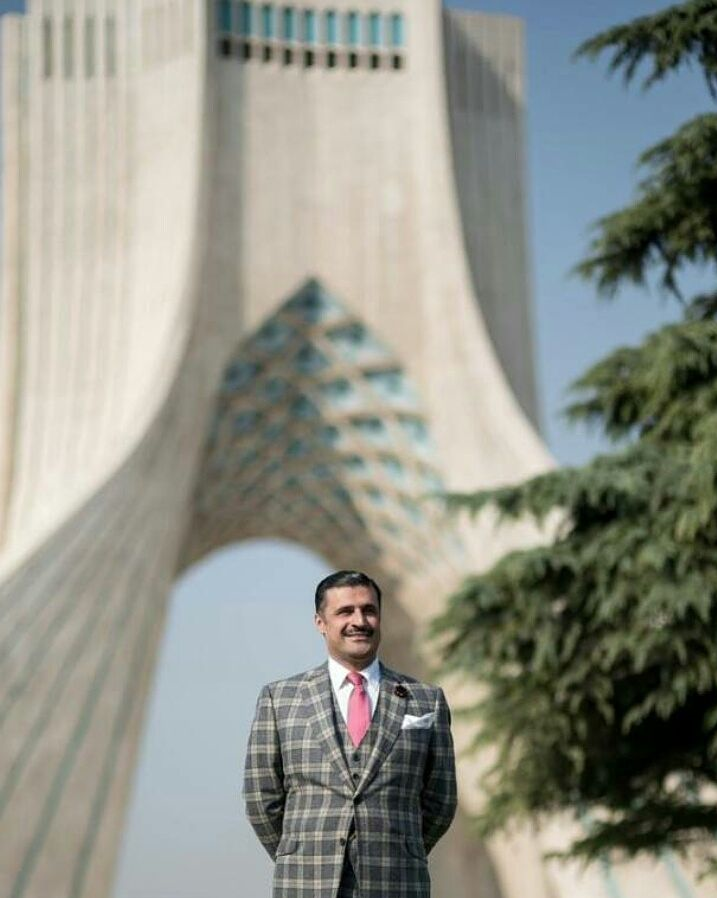 رقیب سرسخت ربع پهلوی برای شنا در سراب توهم را بشناسید+تصاویر