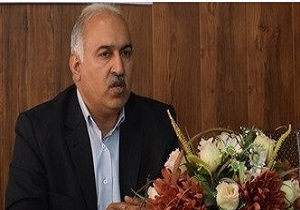 سد معبر و اختلاف سطح پیاده رو‌ها مشکل جدی معلولان میبدی