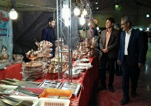 برپایی نمایشگاه صنایع دستی و سوغات ۲۰ استان کشور در دامغان