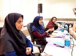 تجربه های زندگی را در تجربه ادبی  گسترش می دهیم