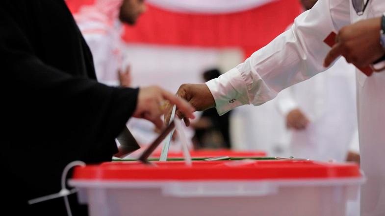 دولت بحرین استعفای خود را به پادشاه بحرین تحویل داد