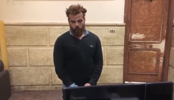 آقای مجری به جرم ۳۸ فقره سرقت دستگیر شد+ تصاویر