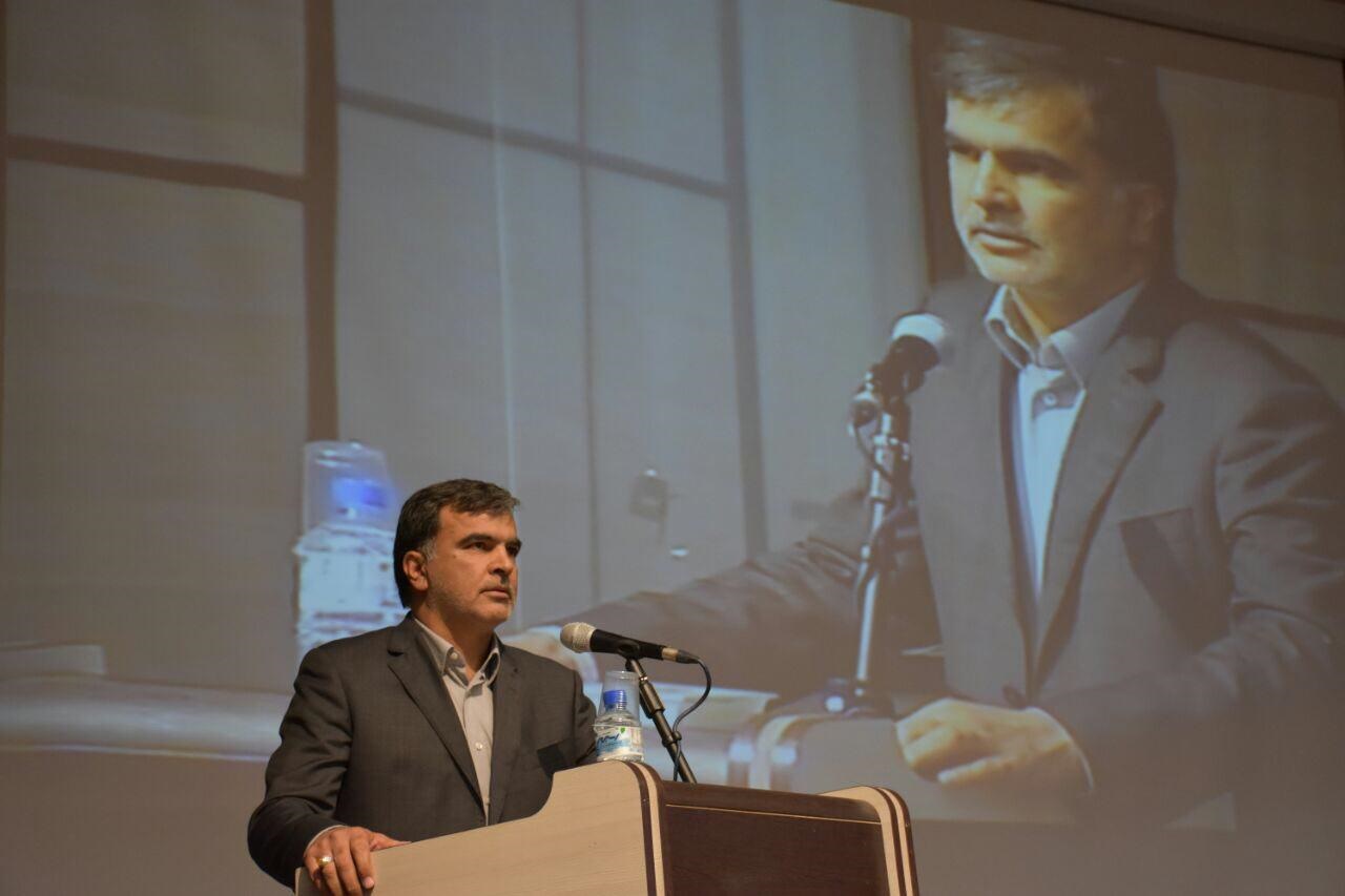وجود یک هزار کارگر شهید در استان کرمان
