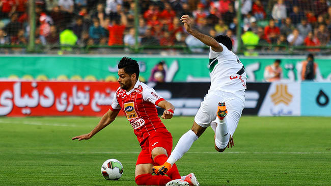 پرسپولیس تهران ۰ - ۰ ذوب آهن اصفهان / گزارش لحظه به لحظه