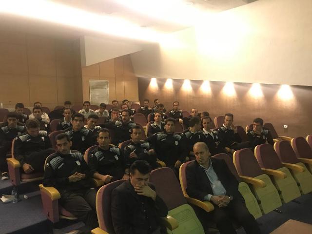 تاج: پاک&zwnj;ترین داوران را ایران دارد