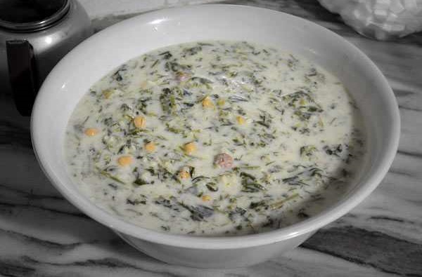 آش محلی خوشمزه برای درمان سرماخوردگی/ با این غذا شادی و نشاط را تجربه کنید
