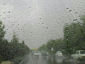 آغاز بارش باران در مناطق غرب و جنوب استان اصفهان