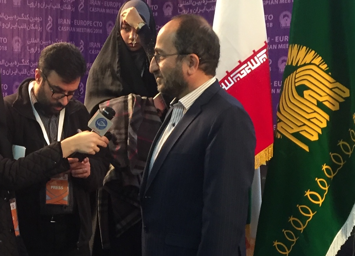 &zwnj;رئیسی: تولید داروی آستان قدس رضوی را به دو برابر افزایش دادیم/رئیس بیمارستان رضوی: برگزاری کنگره قلب ایران و اروپا نشانه&zwnj;ای از ناکارآمدی تحریم&zwnj;ها است
