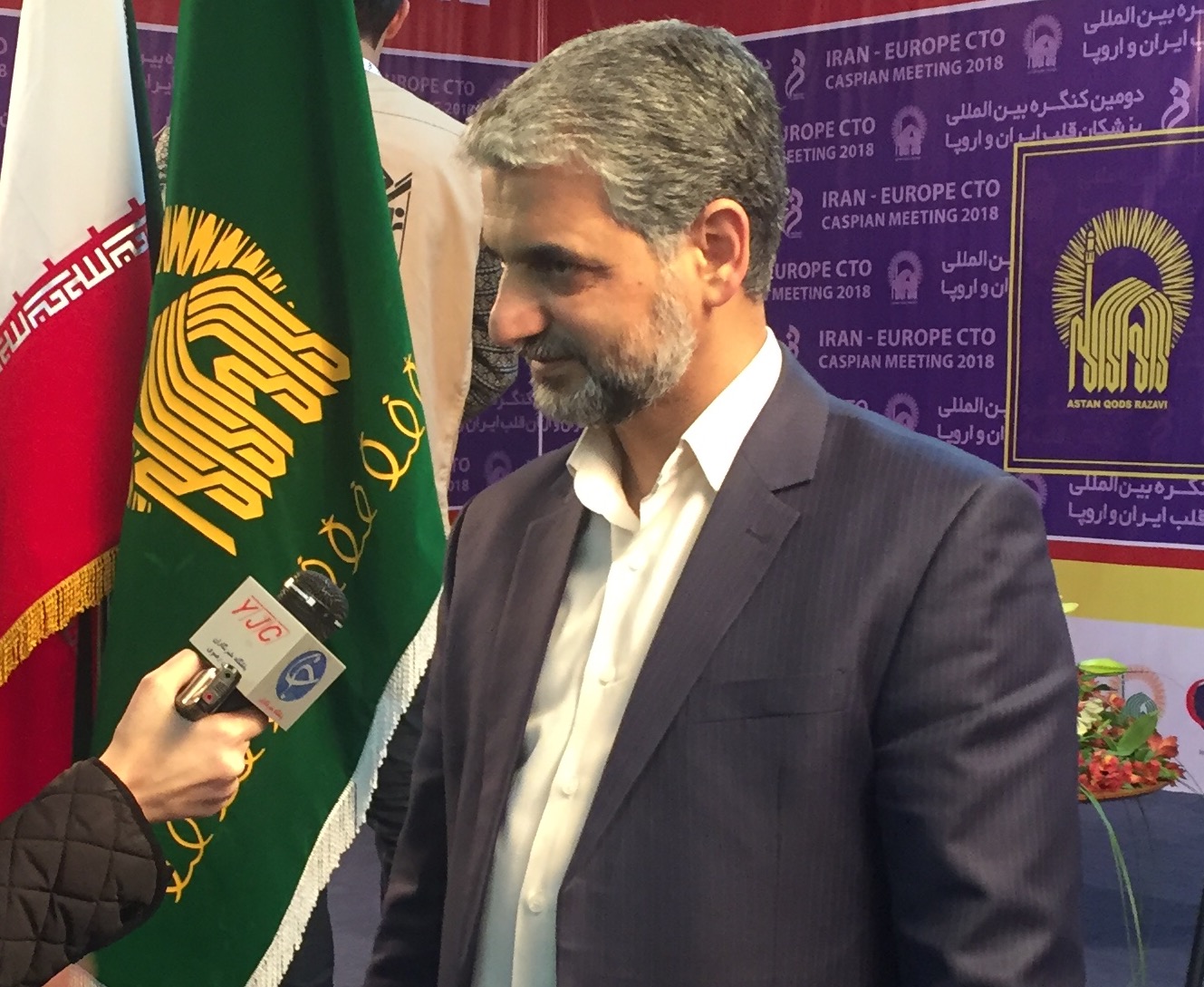 &zwnj;رئیسی: تولید داروی آستان قدس رضوی را به دو برابر افزایش دادیم/رئیس بیمارستان رضوی: برگزاری کنگره قلب ایران و اروپا نشانه&zwnj;ای از ناکارآمدی تحریم&zwnj;ها است